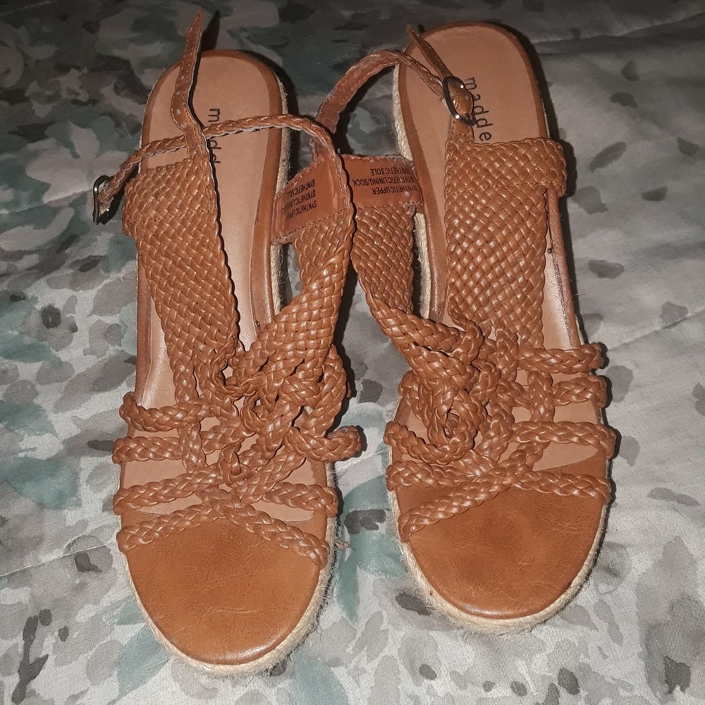 Madden Girl Brown Wedge Sandals Sz 8.5
